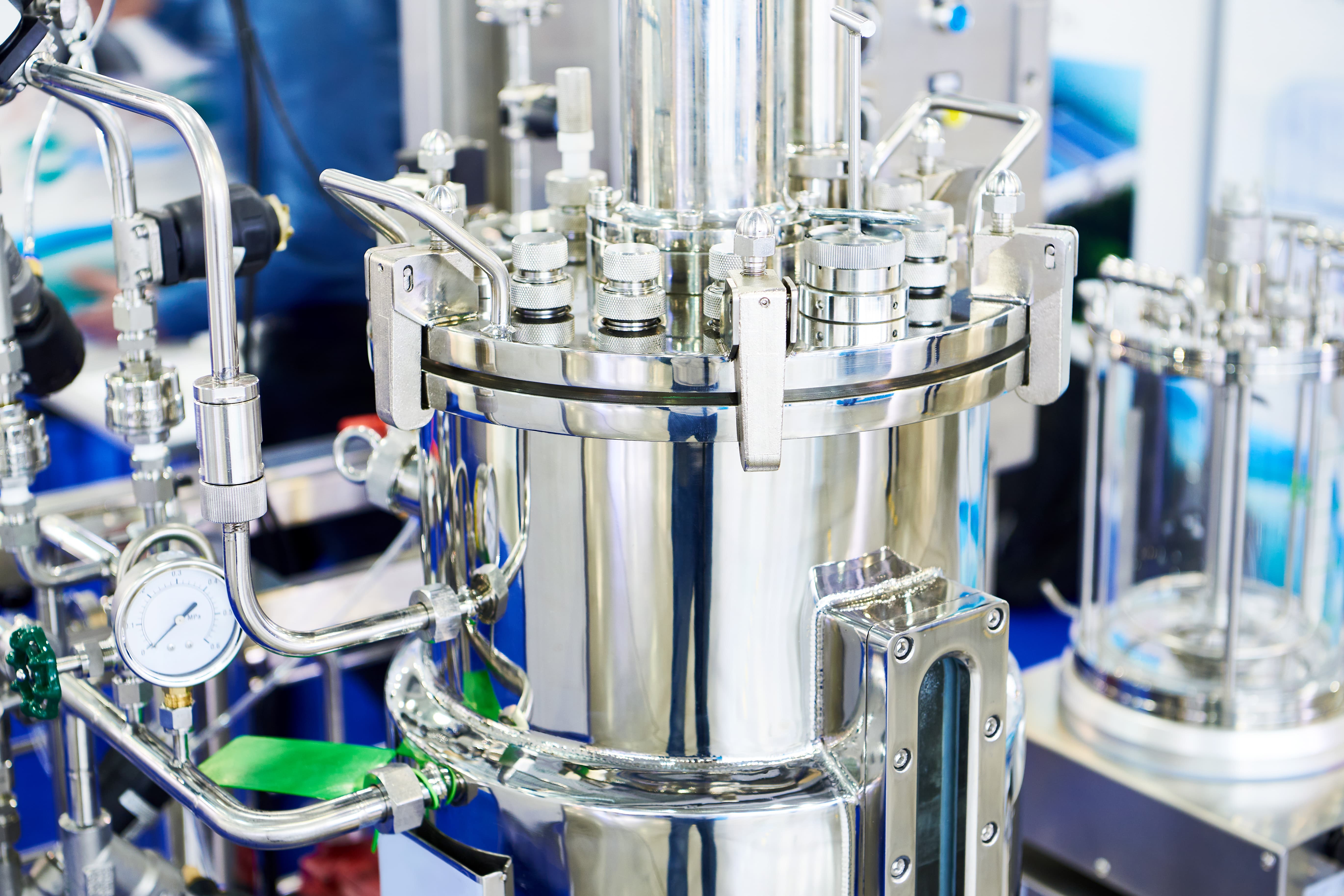 Avioxx commissions X25 reactor and scales up production of certified Jet A1